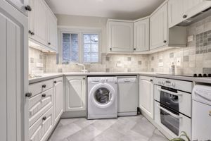 Photo 21- click for photo gallery